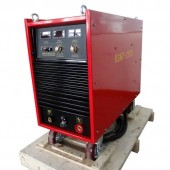 stud 2000-2500a